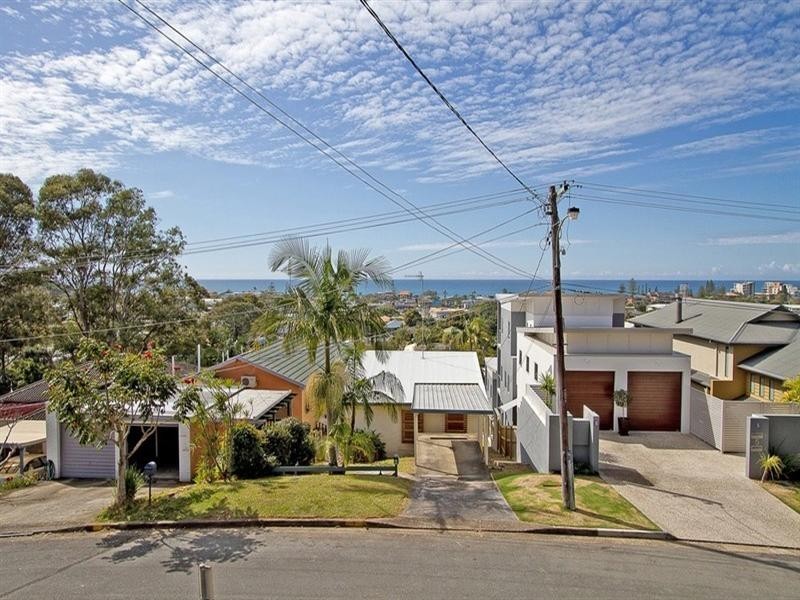 7 Biby Street, Tugun QLD 4224