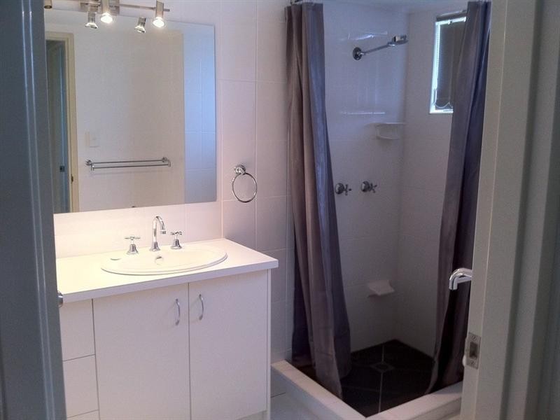 4/69 Golden Four Drive, Bilinga QLD 4225