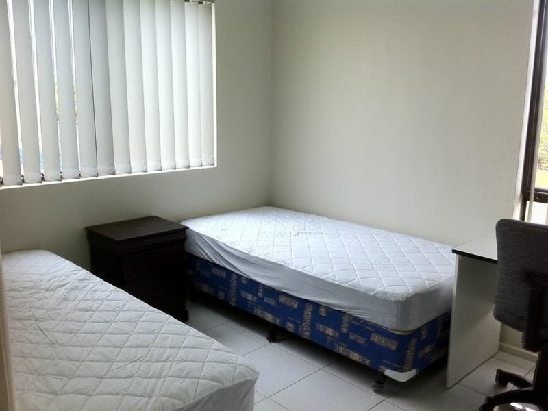 4/69 Golden Four Drive, Bilinga QLD 4225