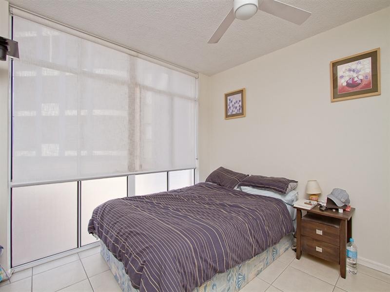 7/140 Marine Parade, Coolangatta QLD 4225