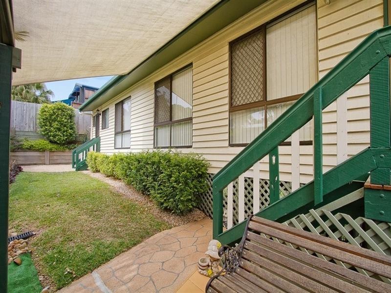 20 Bob Barnard Drive, Tugun QLD 4224