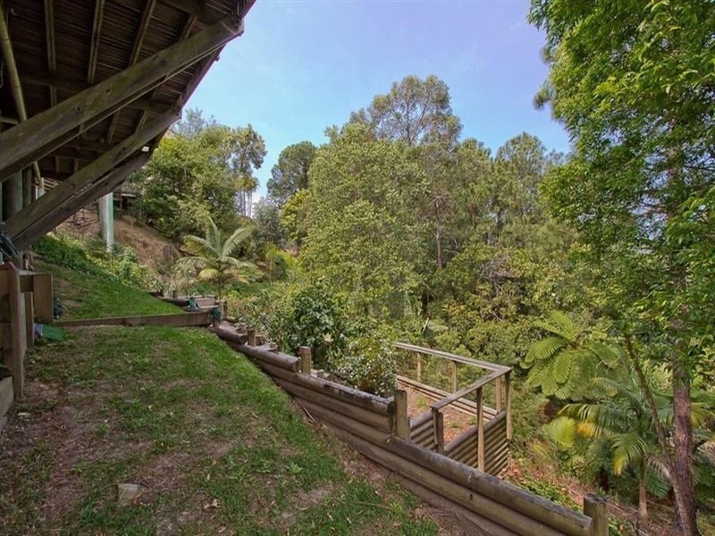 20 Bob Barnard Drive, Tugun QLD 4224