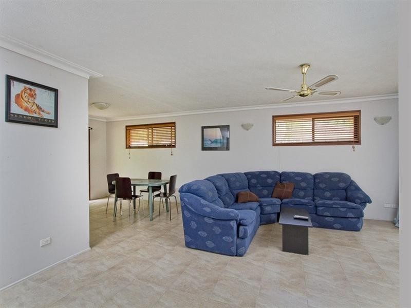 16 Mirreen Drive, Tugun QLD 4224