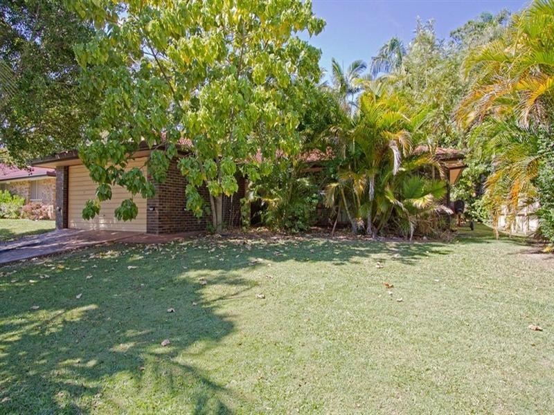 16 Mirreen Drive, Tugun QLD 4224