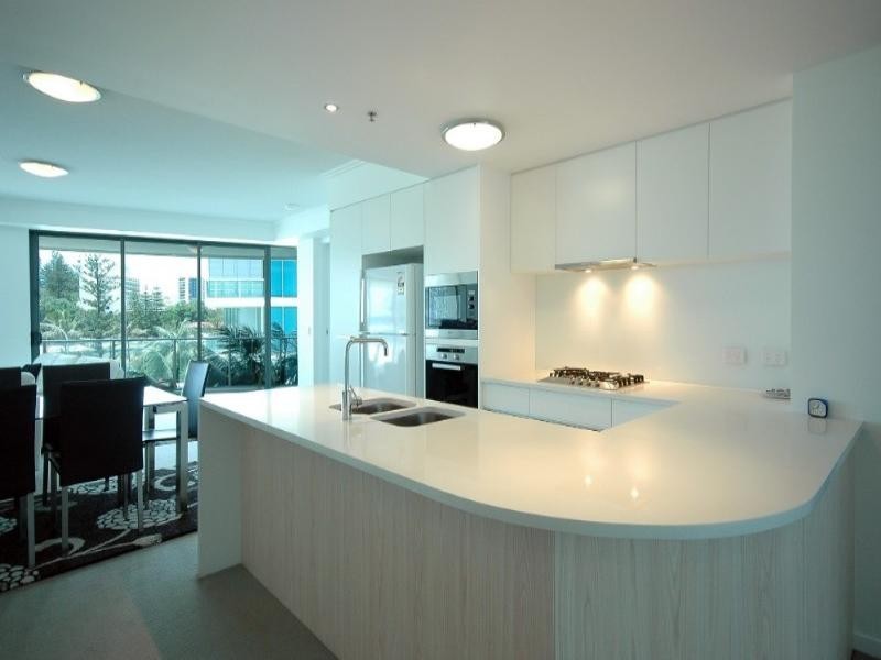 Coolangatta QLD 4225