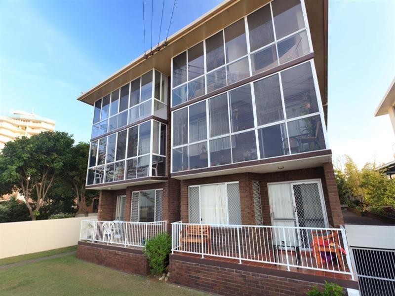 4/8 Musgrave Street, Coolangatta QLD 4225
