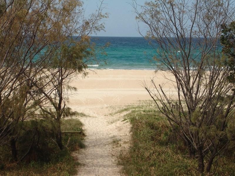 11/139 Golden Four Drive, Bilinga QLD 4225