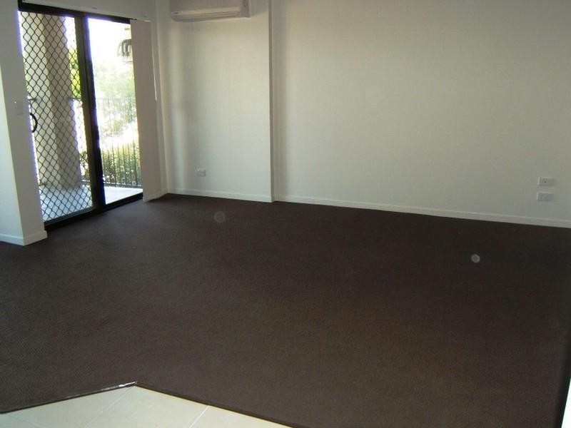 2/113 Golden Four Drive, Tugun QLD 4224