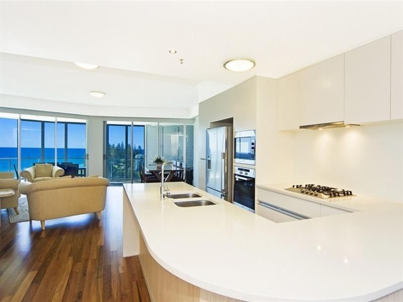 1407/110 Marine Parade, Coolangatta QLD 4225