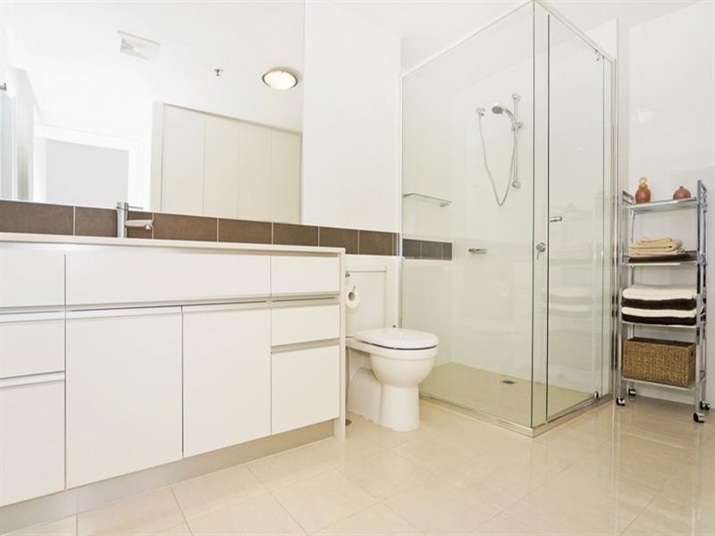 1407/110 Marine Parade, Coolangatta QLD 4225