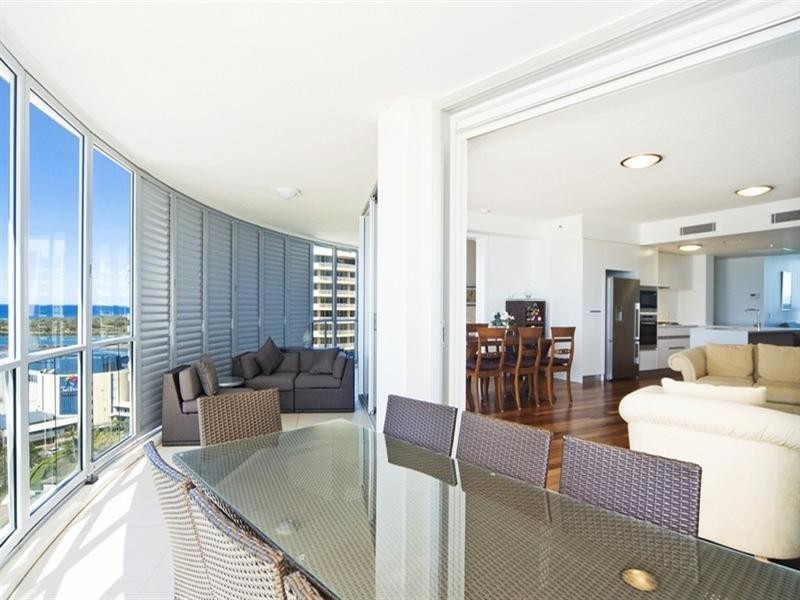 1407/110 Marine Parade, Coolangatta QLD 4225