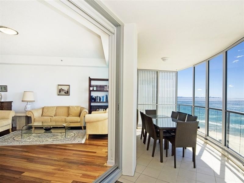 1407/110 Marine Parade, Coolangatta QLD 4225