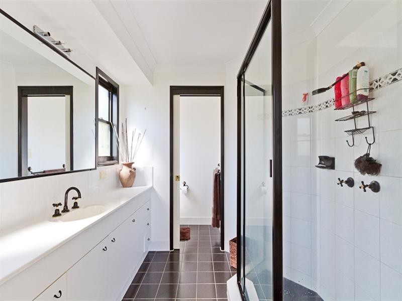 18 Illawong Crescent, Terranora NSW 2486