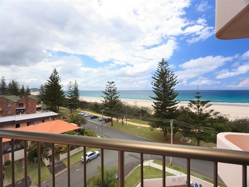 15/134 Pacific Parade, Bilinga QLD 4225