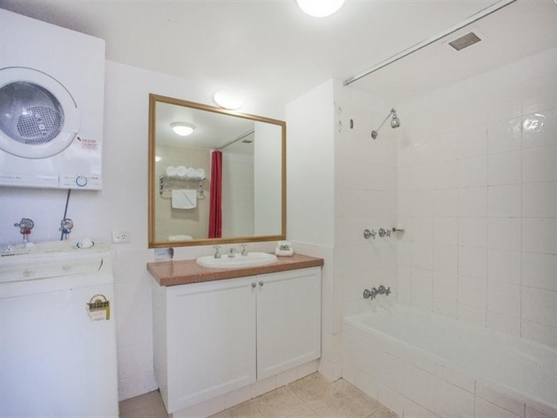 236/99 Griffith Street, Coolangatta QLD 4225