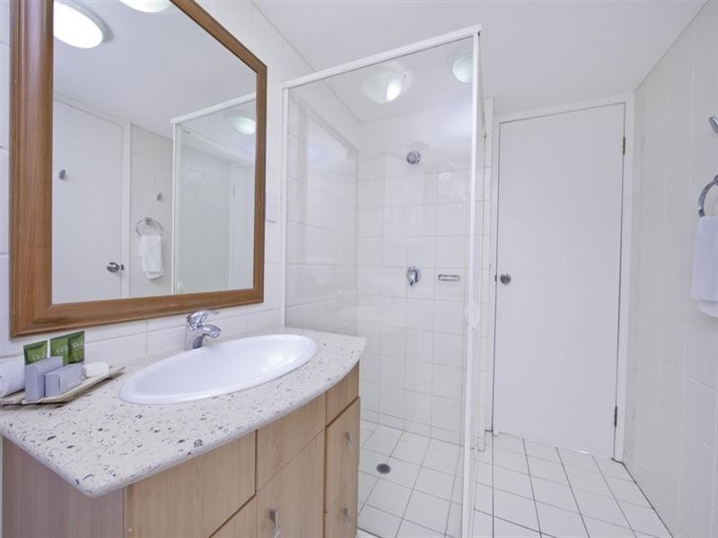 705/88 Marine Parade, Coolangatta QLD 4225