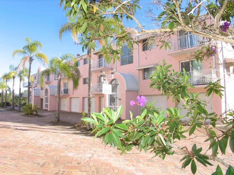 8/200 KENNEDY Drive, Tweed Heads West NSW 2485
