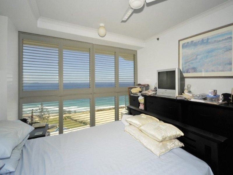 Coolangatta QLD 4225