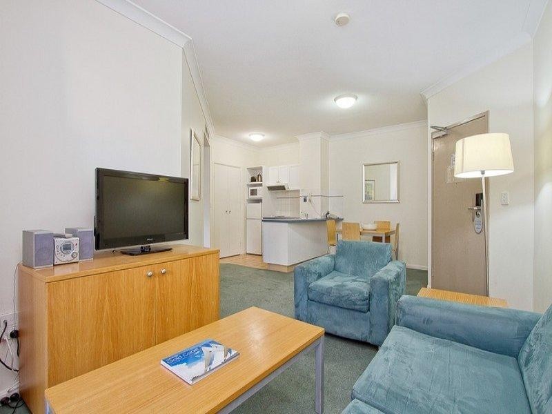 99 Griffith Street, Coolangatta QLD 4225