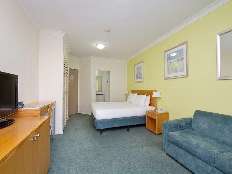 99 Griffith Street, Coolangatta QLD 4225