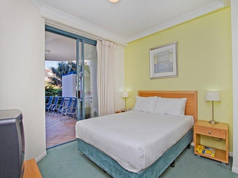 99 Griffith Street, Coolangatta QLD 4225