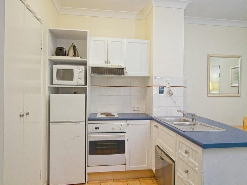 99 Griffith Street, Coolangatta QLD 4225