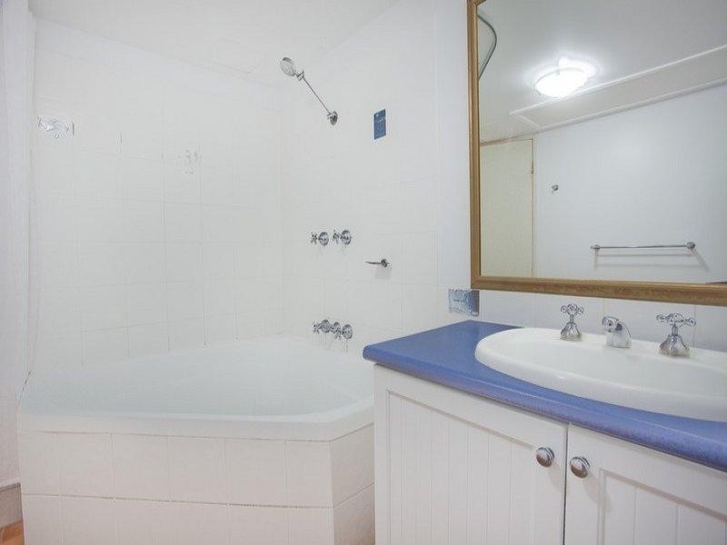 99 Griffith Street, Coolangatta QLD 4225