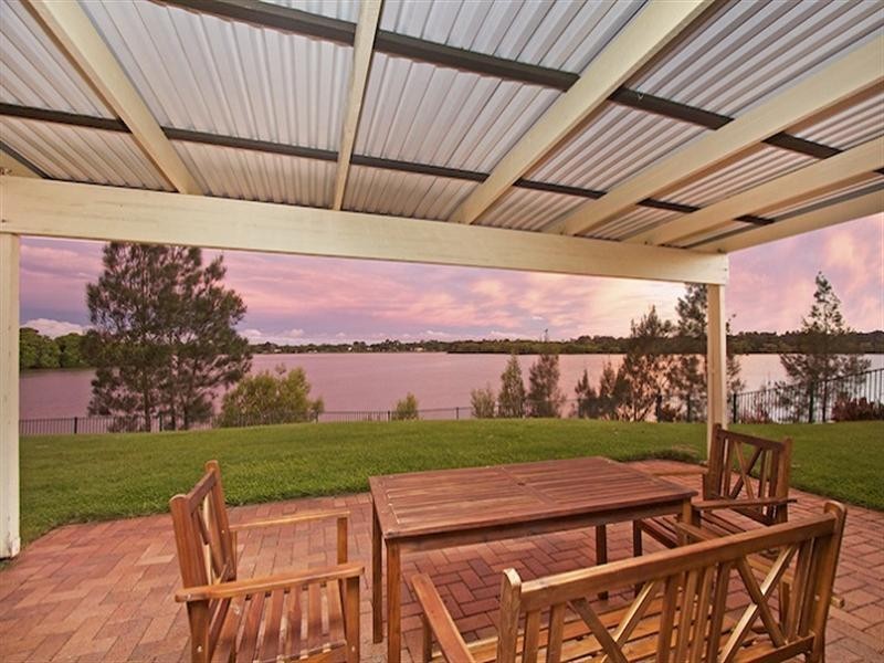 14 Seafarer Place, Banora Point NSW 2486