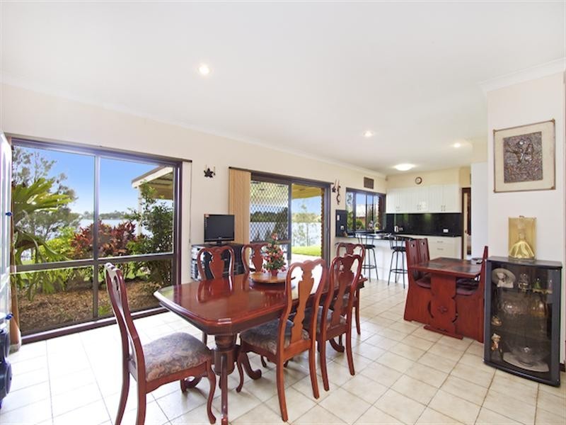 14 Seafarer Place, Banora Point NSW 2486