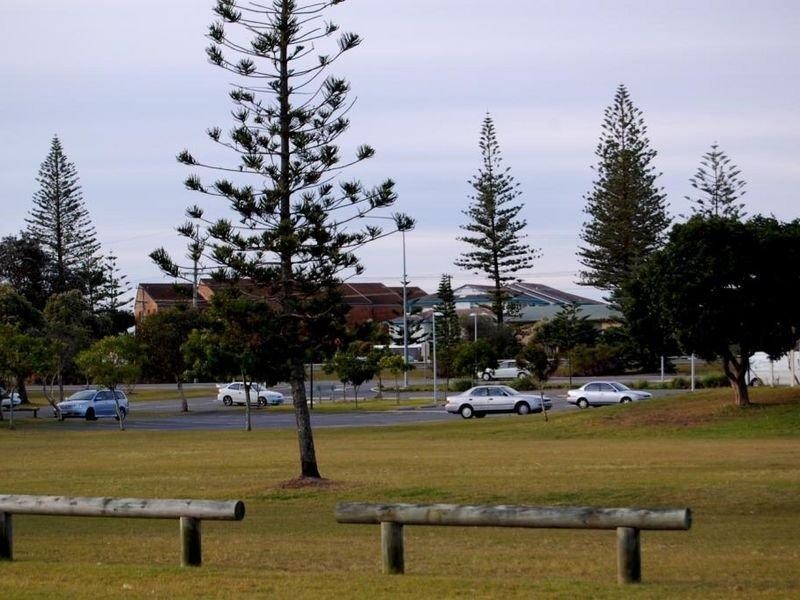 10 Tugun Street, Tugun QLD 4224