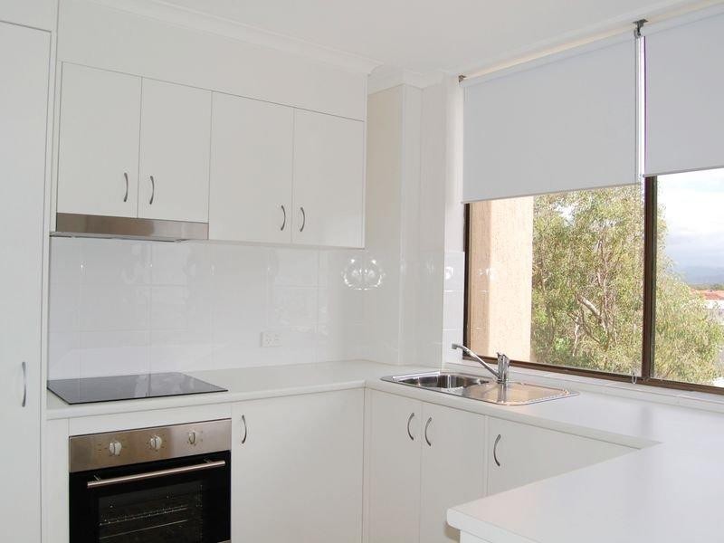 15/22 Marine Parade, Coolangatta QLD 4225