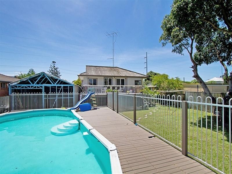 166 Kennedy Drive, Tweed Heads West NSW 2485