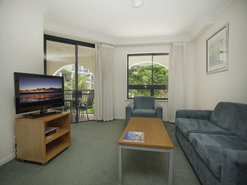 235-237/99 Griffith Street ‘Calypso’, Coolangatta QLD 4225