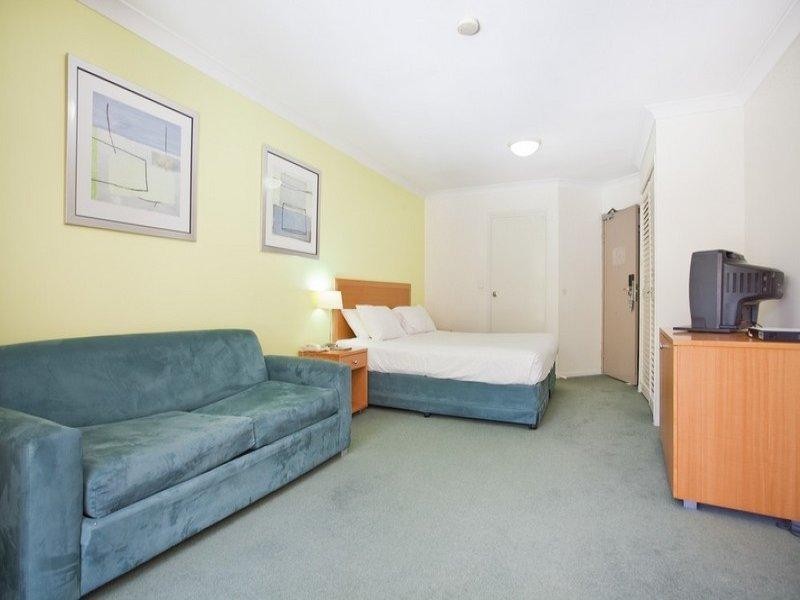 235-237/99 Griffith Street ‘Calypso’, Coolangatta QLD 4225