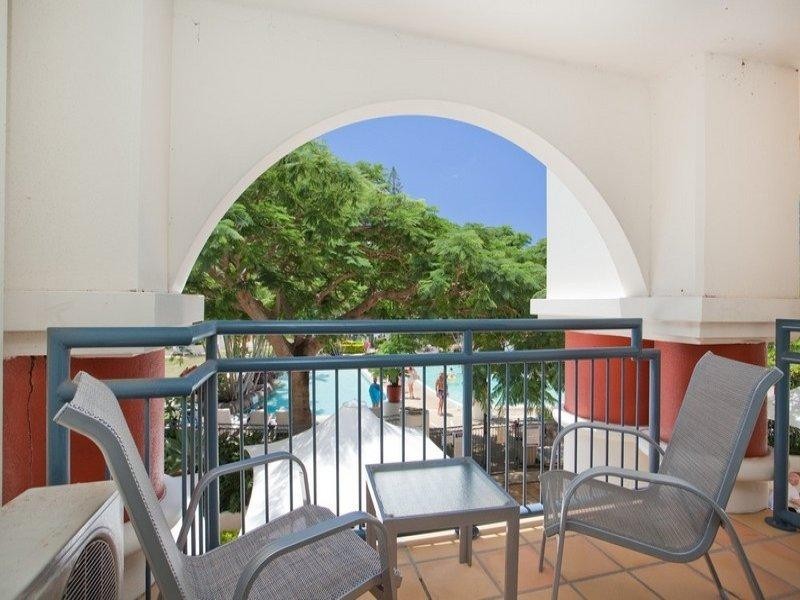235-237/99 Griffith Street ‘Calypso’, Coolangatta QLD 4225