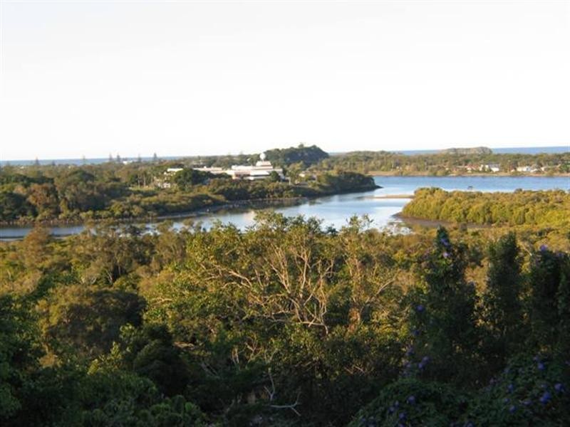 12 Allamanda Avenue, Banora Point NSW 2486