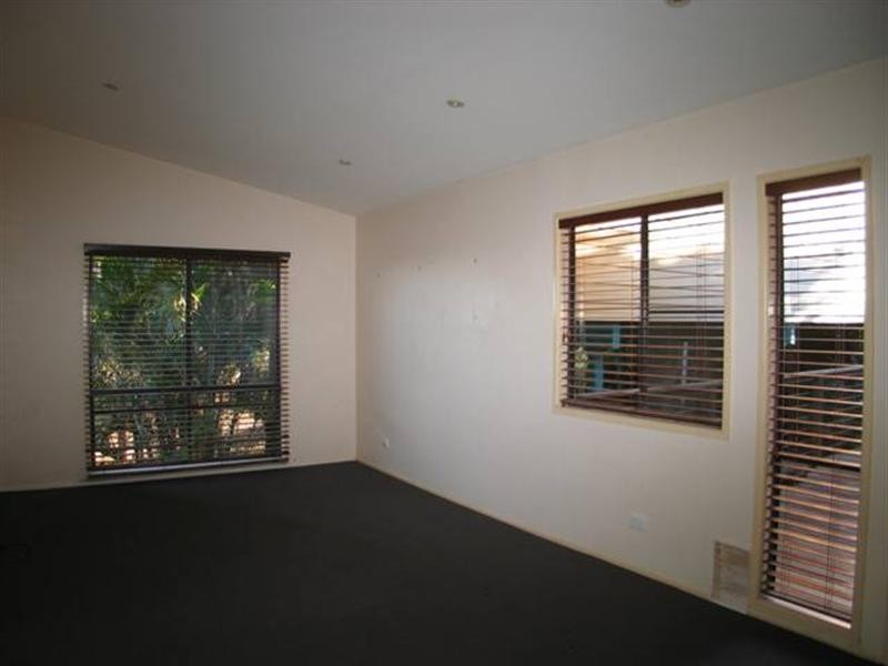 12 Allamanda Avenue, Banora Point NSW 2486