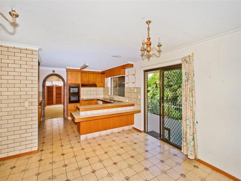 92 GARRICK Street, Coolangatta QLD 4225