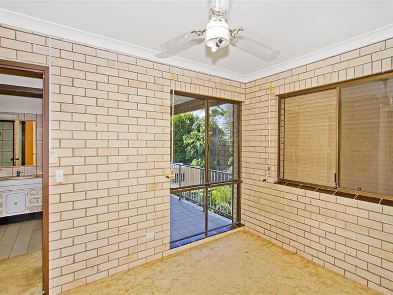 92 GARRICK Street, Coolangatta QLD 4225