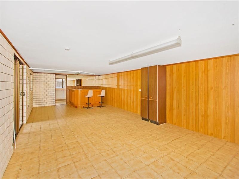 92 GARRICK Street, Coolangatta QLD 4225