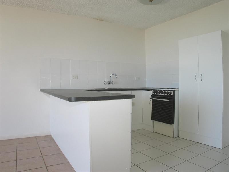 4/4-6 MUSGRAVE Street, Kirra QLD 4225