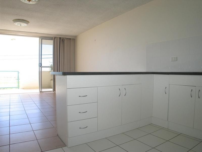 4/4-6 MUSGRAVE Street, Kirra QLD 4225