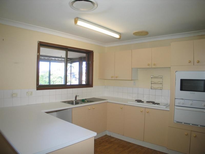 2/21 SHEARWATER Parade, Tweed Heads NSW 2485