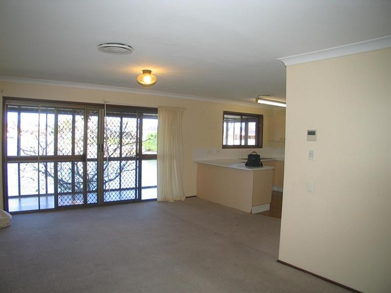 2/21 SHEARWATER Parade, Tweed Heads NSW 2485