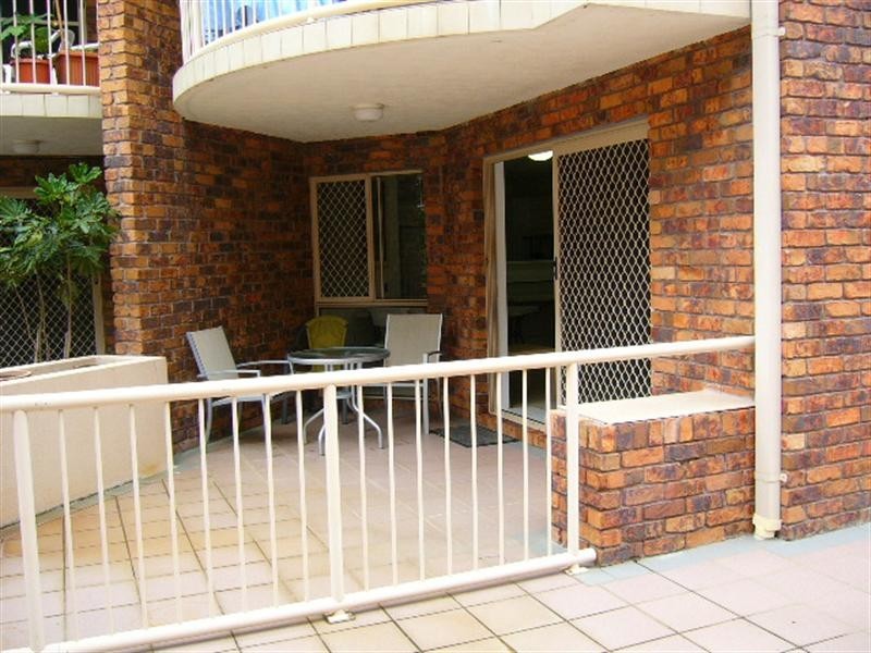 16/15-17 SOUTH Street, Kirra QLD 4225