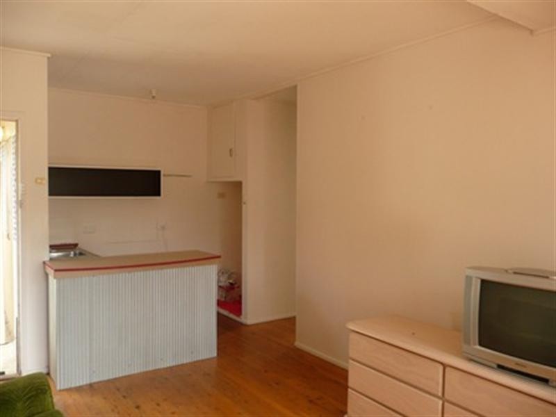 3/27 STAPYLTON Street, Coolangatta QLD 4225