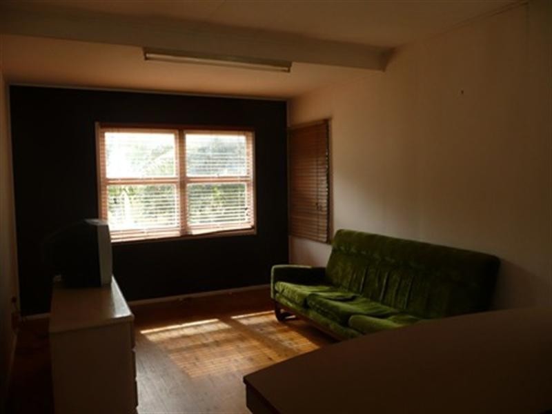 3/27 STAPYLTON Street, Coolangatta QLD 4225