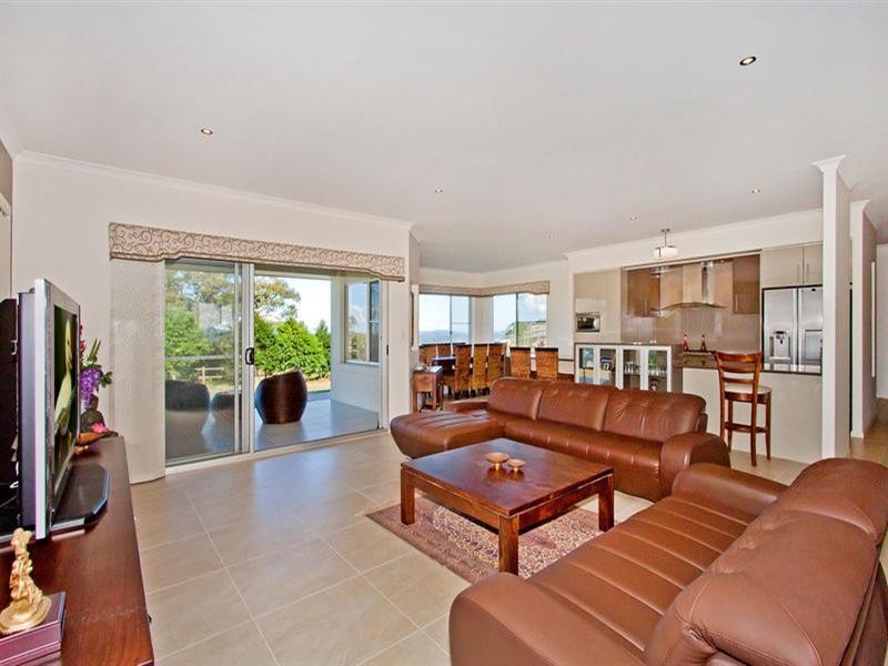 32 Sunnycrest Drive, Terranora NSW 2486