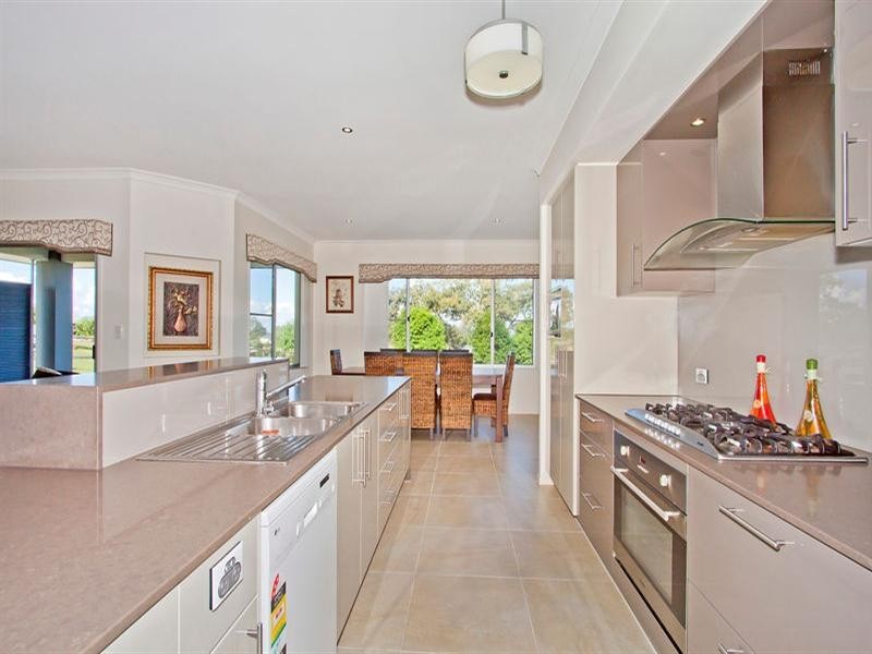 32 Sunnycrest Drive, Terranora NSW 2486