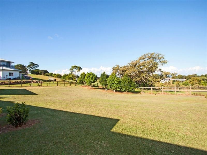 32 Sunnycrest Drive, Terranora NSW 2486